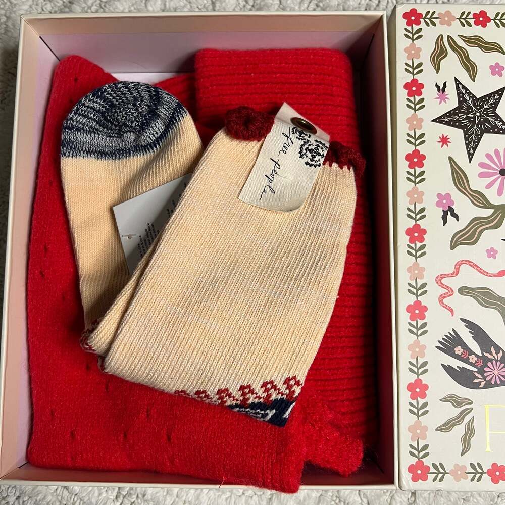 Merry Free People Bundle in Red Beanie Hat, Neckerchief Scarf & Socks Gift Box - Picture 7 of 14
